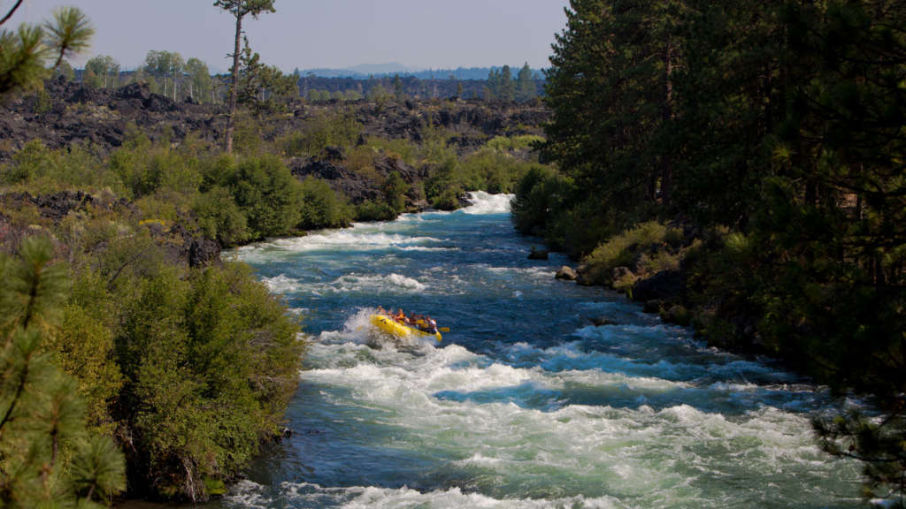 whitewater-rafting-bend-1600