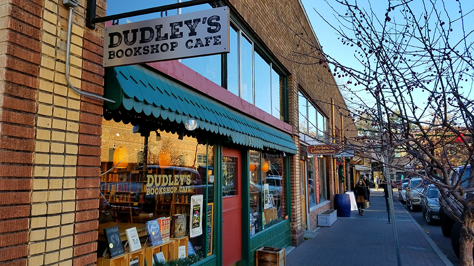 dudleys-bookshop-960