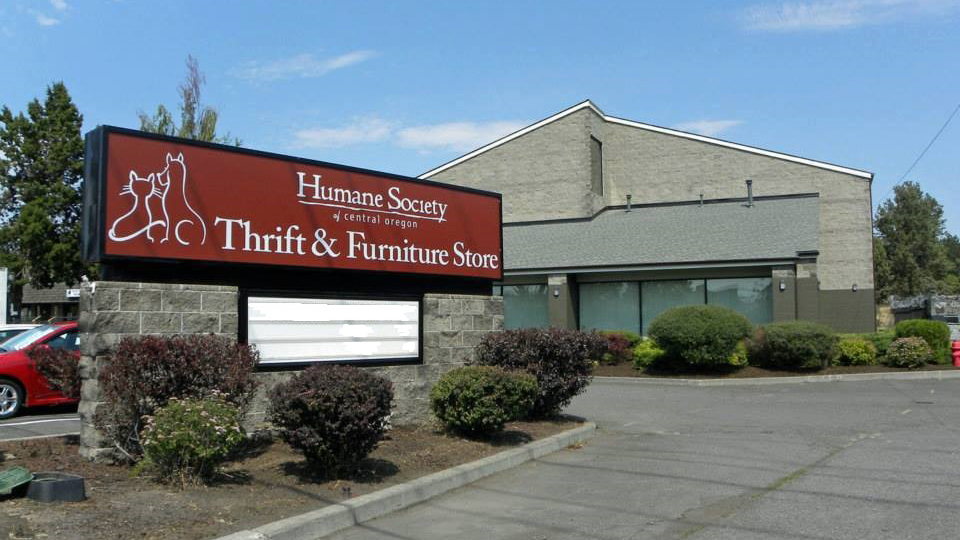 humane-society-of-central-oregon-thrift-store-960