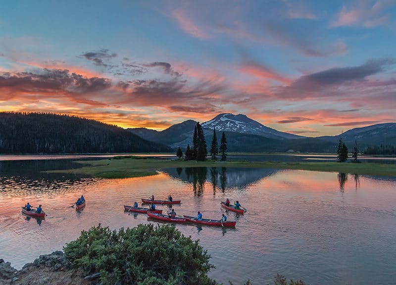 Sunset kayak tour with Wanderlust Tours in Bend, Oregon