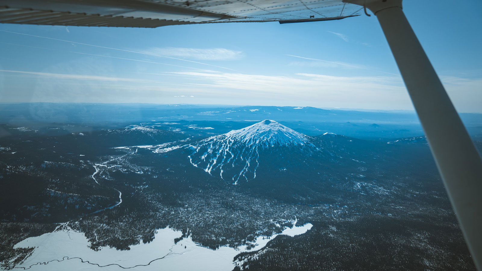 Helicopter Aerial Tours in Bend, Oregon