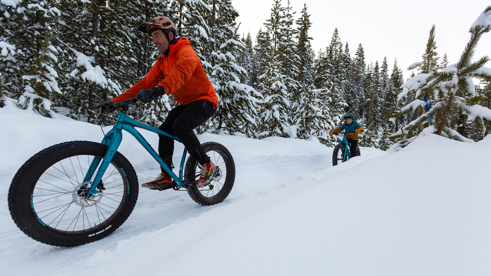 Group fat bikes on the trail at Wanoga SnoPark in Bend, Oregon.